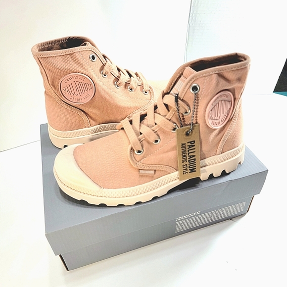 Palladium Pink Combat Boots Size 5.5 NIB - Picture 6 of 6